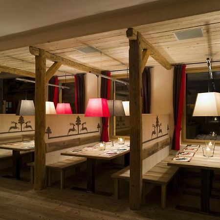 Hotel Loeffler St. Moritz Bagian luar foto
